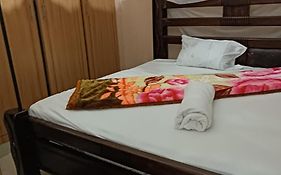 Mango Plaza